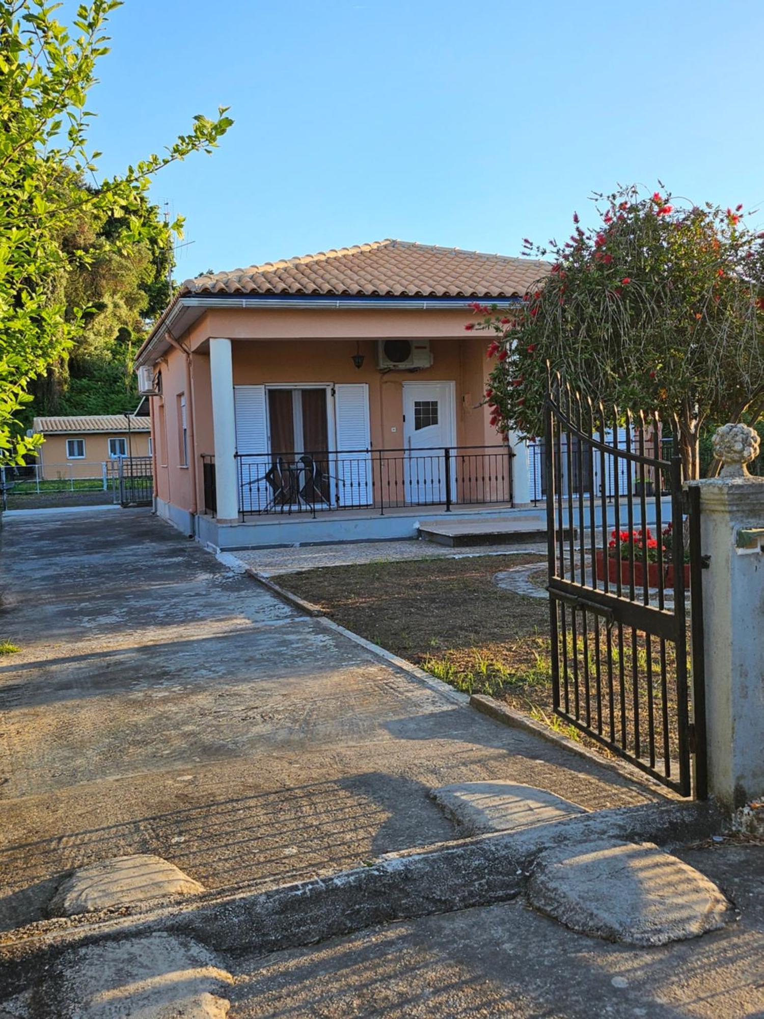Вілла House With Yard Alykes Potamou Екстер'єр фото